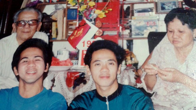 Đại gia tộc 4 đời ăn cơm Tổ, nổi danh khắp 3 miền: Bố là NSND, 2 con trai đều là NSƯT