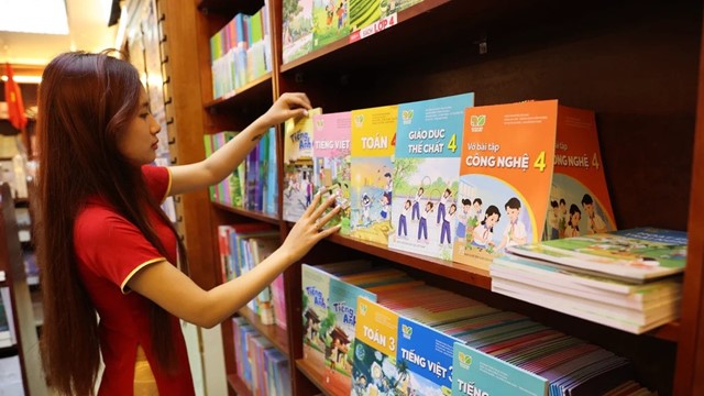 Chính thức: Từ năm học tới, học sinh trên toàn quốc sẽ sử dụng một bộ sách giáo khoa duy nhất