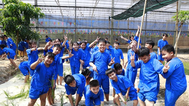 Từ nay, học sinh đến KDL Đại Nam có thể nhận ‘món quà’ đặc biệt này