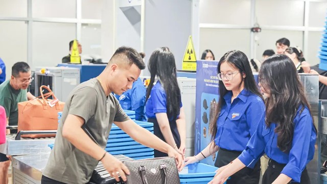 Hành khách sẽ không cần phải cởi giày khi đi qua cửa kiểm soát an ninh