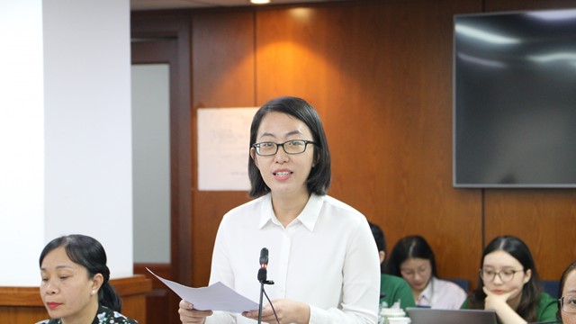 Ông Johnathan Hạnh Nguyễn, ca sĩ Phương Mỹ Chi nhận vinh dự lớn