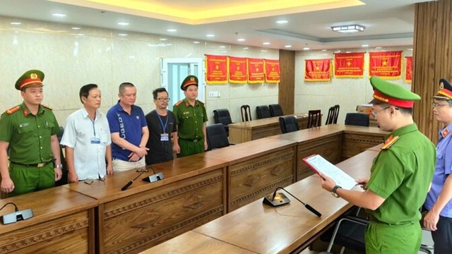Khởi tố Giám đốc Công ty Cổ phần Hải Vân Long