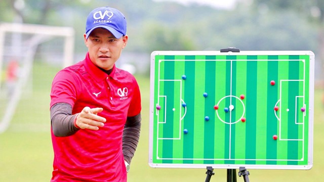 Công Vinh 'xin việc' ở Sông Lam Nghệ An