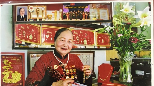 Gia tộc vàng 'khét tiếng' sở hữu loạt thương hiệu lớn, chiếm 'vài chục phần trăm' thị phần ở Hà Nội