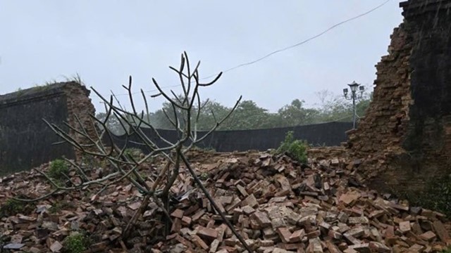 Hơn 15m tường di tích được UNESCO công nhận của Việt Nam đổ sập
