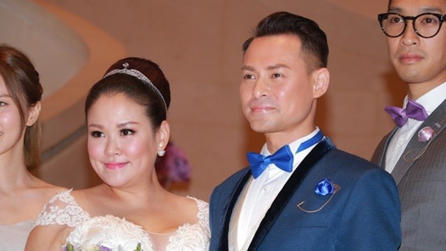 Nam diễn viên nổi tiếng bật khóc nức nở, cầu xin giúp đỡ vợ đang nguy kịch