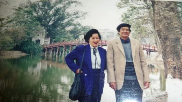 Nhà văn kiệt xuất từng là đại biểu trẻ nhất tại Quốc hội khóa đầu tiên, có vợ là ‘tuyệt sắc giai nhân’ 