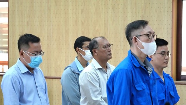 Xét xử cựu Giám đốc Sở Y tế cùng nhiều lãnh đạo doanh nghiệp 