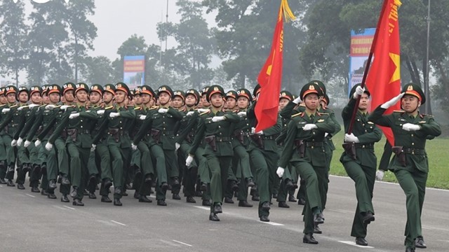 Đề nghị xét tặng danh hiệu Anh hùng LLVTND cho Trung úy Trần Ngọc Thổ