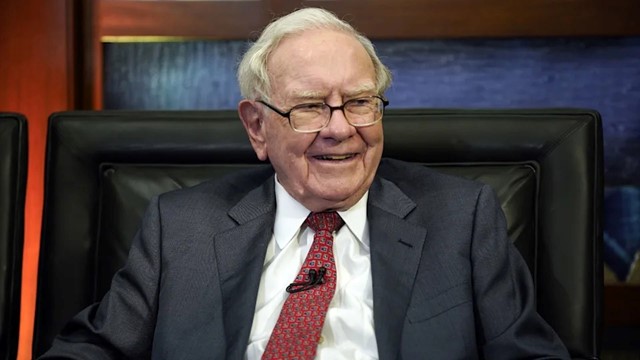 Warren Buffett: Thu nhập trung bình vẫn có thể trở nên giàu có nhờ 7 nguyên tắc này