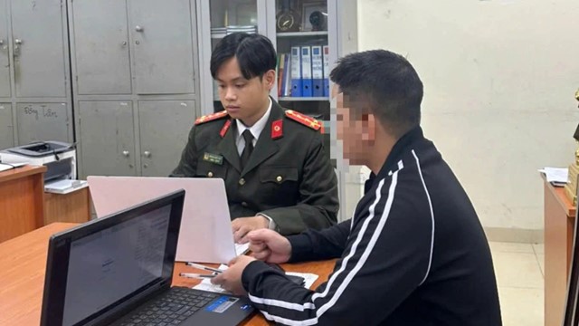 Nam sinh N.T.C. xin gia đình 550 triệu để 'học thạc sĩ', công an vội vào cuộc giải cứu