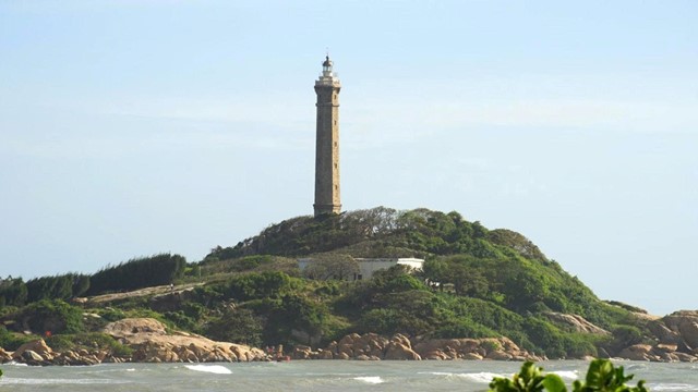 Ngọn hải đăng lập kỷ lục cao nhất Việt Nam được xếp hạng di tích