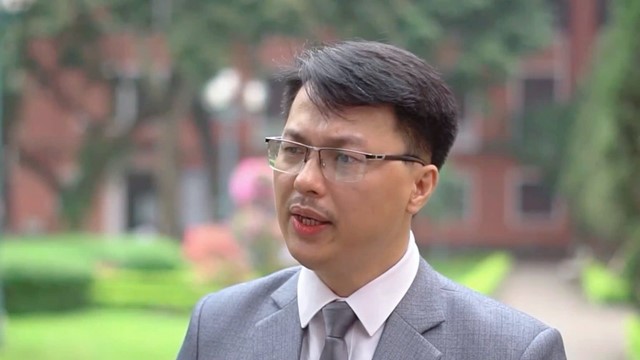 Tiến sĩ, Luật sư Đặng Văn Cường phân tích dấu hiệu giết người vụ đẩy CSGT vào đầu xe tải