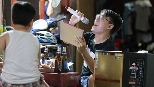 Từ nay, hát karaoke gây ồn ào vào bất kỳ thời điểm nào trong ngày đều có thể bị phạt tới 160 triệu đồng