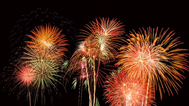 Lịch bắn pháo hoa Tết Dương lịch và Tết Nguyên đán 2026 tại Hà Nội