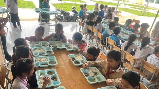 Hơn 1.400 học sinh chưa nhận tiền hỗ trợ từ dự án 'Nuôi em'