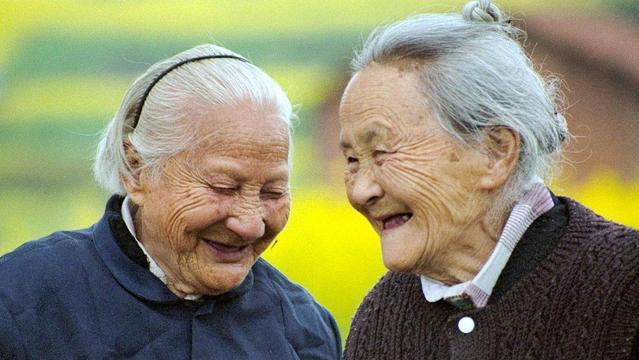 Phát hiện điều bí mật trong máu của những người sống thọ hơn 100 tuổi