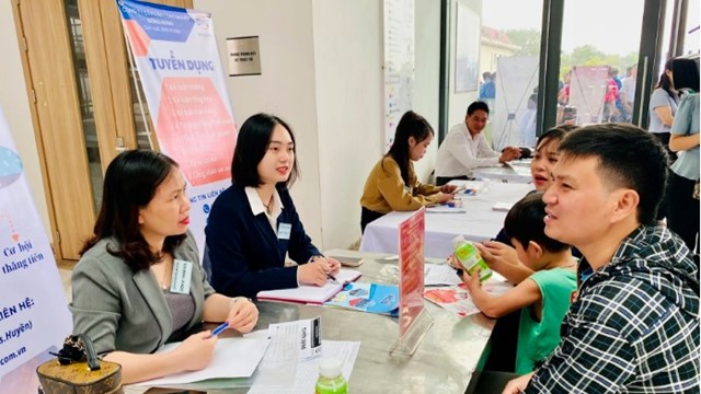 Hà Nội phấn đấu tạo thêm 170.000 việc làm trong năm 2026