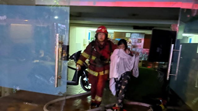 Bắt giữ nghi phạm phóng hỏa đốt nhà nghỉ 8 tầng tại phường Hà Đông đêm qua