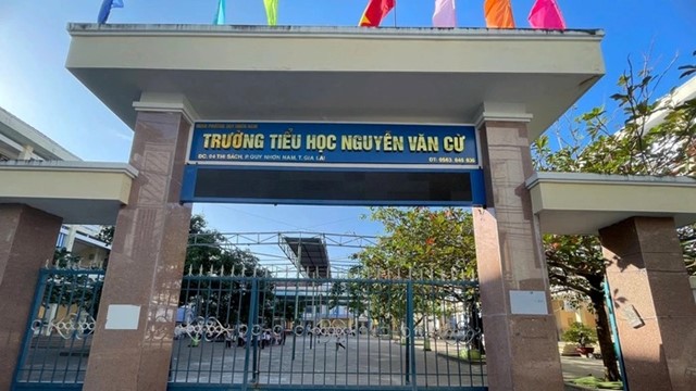 Đình chỉ công tác giáo viên Tiếng Anh Trịnh Thị Kim Nga