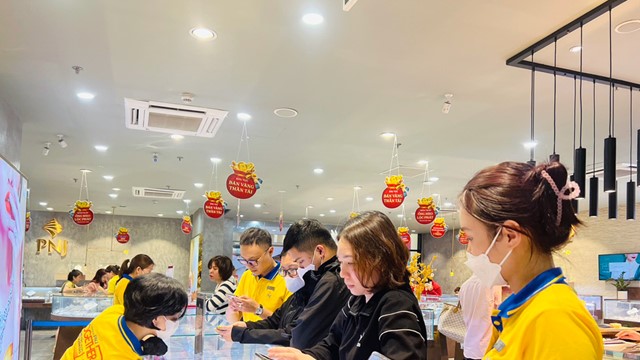 Bỏ độc quyền vàng miếng, doanh nghiệp vốn từ 1.000 tỷ đồng được xem xét sản xuất vàng miếng