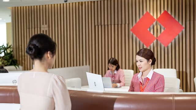 “Bí quyết” Techcombank chạm ngưỡng lợi nhuận lịch sử