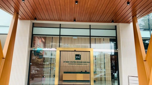 Vì sao Vinaconex 34 bị hủy tư cách công ty đại chúng?