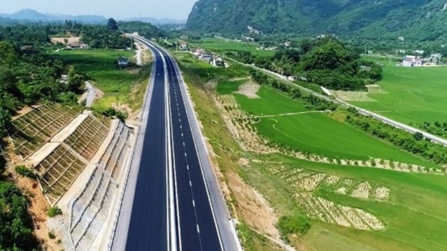 Đề xuất đầu tư cao tốc dài 305km mở trục giao thông chiến lược kết nối Sơn La – Điện Biên