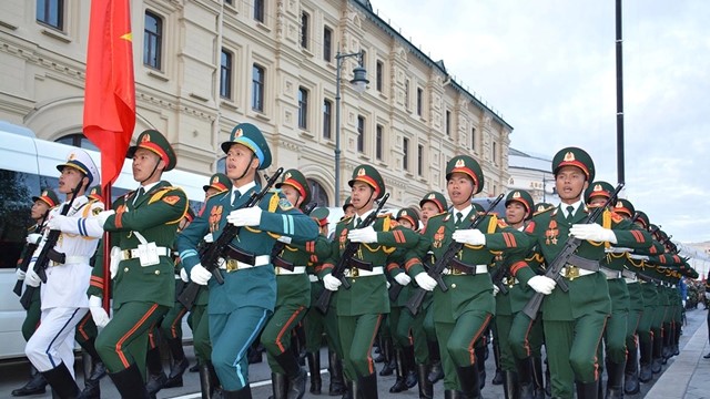 Đoàn Quân đội Nhân dân Việt Nam trong buổi sơ duyệt trên Quảng trường Đỏ: 'Cực phẩm' cao 1m8 trở lên, là các cán bộ, học viên ưu tú của quân đội