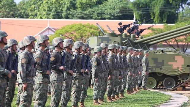 Hơn 2.000 binh sĩ, robot chiến đấu góp mặt: Campuchia và Trung Quốc tập trận chung lớn nhất từ trước đến nay 