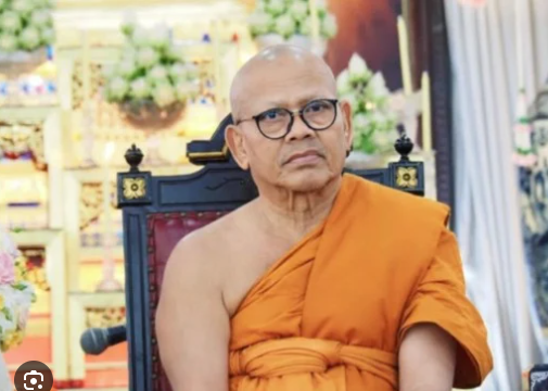 Vụ sư trụ trì biển thủ hơn 230 tỷ đồng để đánh bạc trực tuyến: Bắt khẩn cấp cô gái 28 tuổi, hé lộ đường dây quy mô chấn động