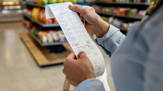 Nền kinh tế lớn nhất thế giới 'lung lay': Người dân chật vật vì thu nhập thấp, nhiều hộ gia đình không đạt mức sống cơ bản