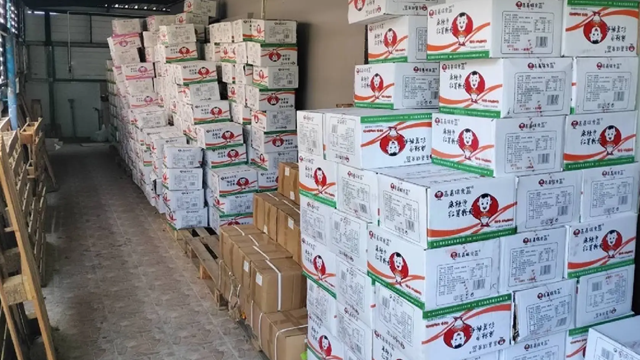 Triệt phá 6 kho hàng giả, thu giữ gần 500.000 sản phẩm mỹ phẩm, thực phẩm chức năng, thiết bị y tế có nguồn gốc Trung Quốc, tổng trị giá lên tới 36.000 tỷ đồng