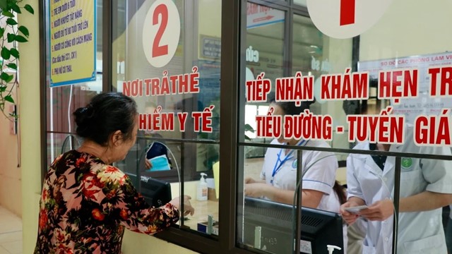 Chỉ 28 ngày nữa, người đóng BHYT 5 năm liên tục sẽ nhận một đặc quyền lớn