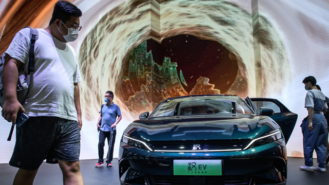 'Vua xe điện' BYD giảm giá chưa từng có, hàng loạt thương hiệu có nguy cơ bị xóa sổ: Chuyện gì xảy ra? 