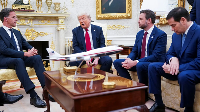 Các nước làm ăn với Nga bất ngờ nhận 'tối hậu thư' từ ông Trump