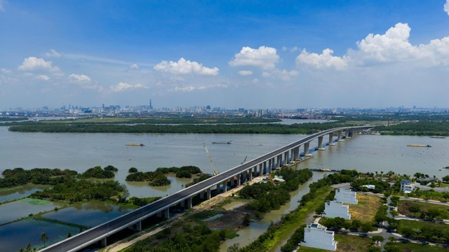 Đúng 1 tháng nữa, cầu 1.800 tỷ lớn nhất Vành đai 3 TP. Hồ Chí Minh sẽ thông xe đúng ngày đặc biệt của dân tộc