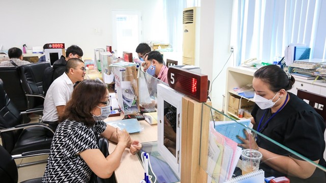 Tin quan trọng: Công chức thuộc 5 trường hợp sau không được phép thôi việc