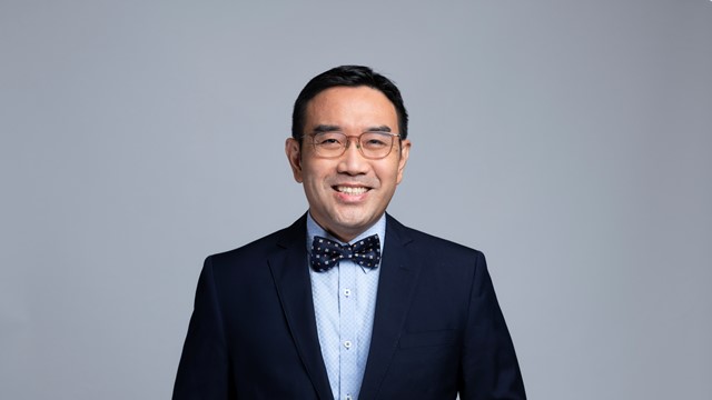 UOB: Chính sách thương mại đầy biến động của ông Trump sẽ khiến đồng USD suy yếu