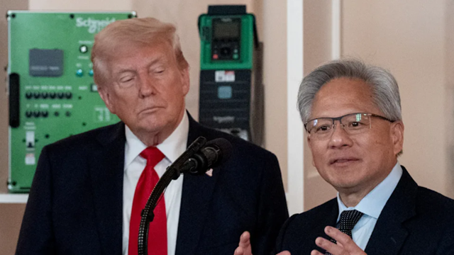 Cho phép xuất khẩu chip Nvidia sang Trung Quốc, ông Trump bị chỉ trích dữ dội