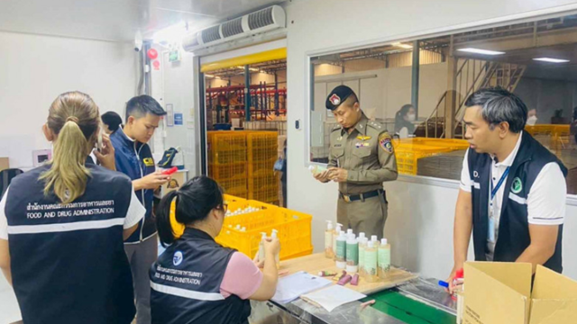 3 ngày khám xét nhà máy do người Trung Quốc sở hữu, thu giữ khẩn cấp hơn 200.000 sản phẩm đáng ngờ trị giá 16 tỷ đồng