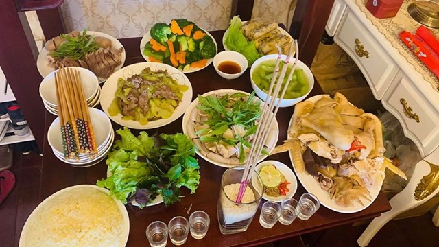 Rằm tháng 7 năm 2025 cúng trước được không? Cúng ngày nào, giờ nào đẹp nhất?