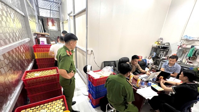 Bắt Nguyễn Thanh Trường, tịch thu 38.000 lọ yến giả