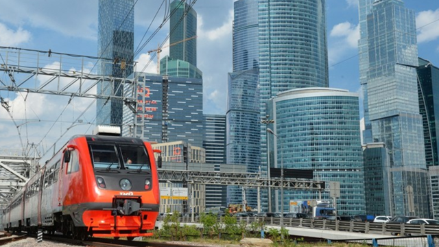 Tổng thống Putin phê duyệt siêu dự án đường sắt cao tốc hơn 4.500km khiến thế giới ngỡ ngàng 