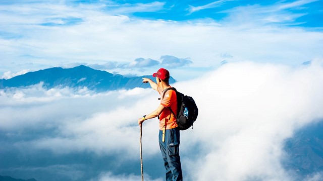 Vì sao VIC, VPB, GEE, CII gây chú ý trong phiên 25/9?