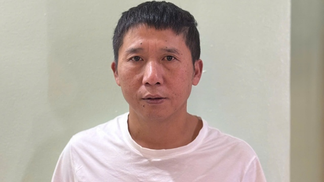 Bắt đối tượng truy nã đặc biệt nguy hiểm Viên Đông Binh và bàn giao cho Công an Trung Quốc