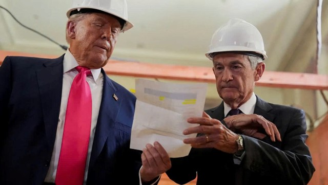 Tổng thống Mỹ Donald Trump đăng ảnh Chủ tịch Fed Jerome Powell 'BỊ SA THẢI'