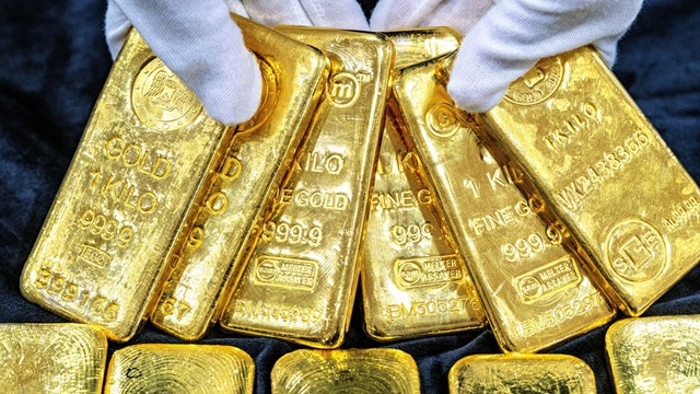 Doanh nghiệp, ngân hàng phải nộp hồ sơ nhập khẩu vàng trước 15/11 hằng năm