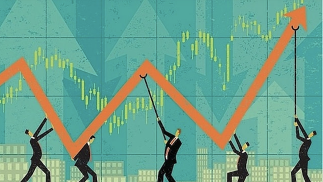 Dòng tiền thăm dò trở lại nhóm vốn hóa lớn, khối ngoại xả thêm 800 tỷ đồng 