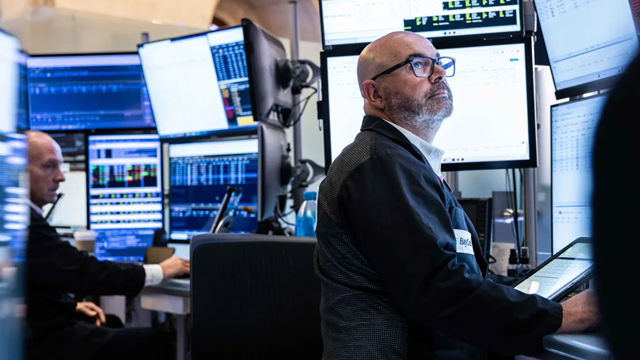 Chứng khoán Mỹ xanh mướt, nhà đầu tư lạc quan sau phát biểu 'xuống thang' của ông Trump với Trung Quốc